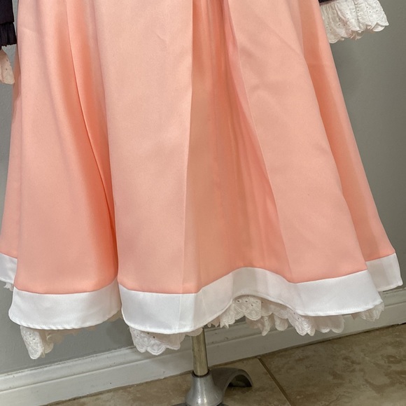 Lolita Dress - Picture 4 of 14